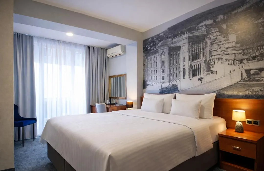 Hotel Villa Harmony - Panoramic View & Free Parking-1
